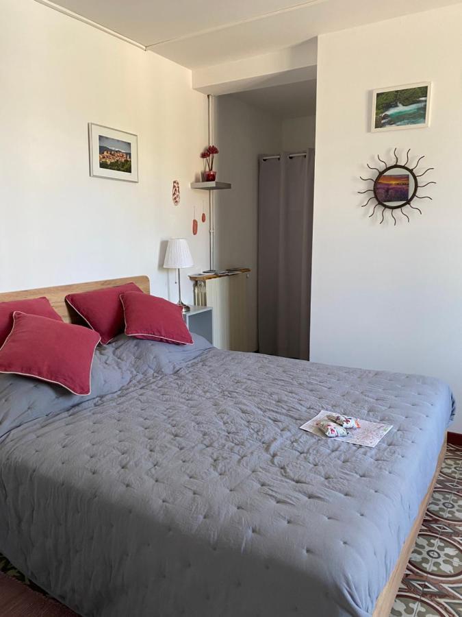 LʼIsle-sur-la-Sorgue Cote Court B&B 외부 사진